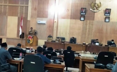 Rapat Paripurna Penetapan Bupati dan Wakil Bupati Terpilih Mukomuko