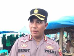 Kapolres AKBP Deddy Ikuti Kegiatan Kebersihan Pantai Panjang