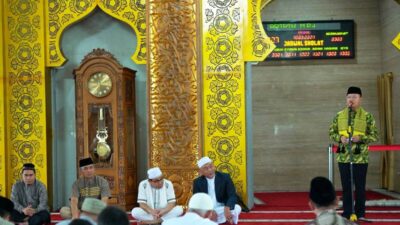 Rohidin Buka Murokaz Al-Qur’an di Masjid Raya Baitul Izzah