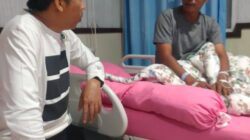 Prihatin Meningkatnya Kasus DBD, Dediyanto Kunjungi Pasien
