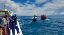 Polairud Evakuasi Kapal Nelayan dan Pemancing di Perairan Pulau Semujur