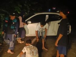 Pecah Ban Saat Nyalip, Honda Brio Tabrak Dinding Bukit Air Latak Seluma